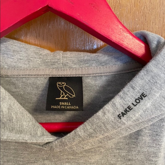 October’s very Own light hoodie - Picture 2 of 3